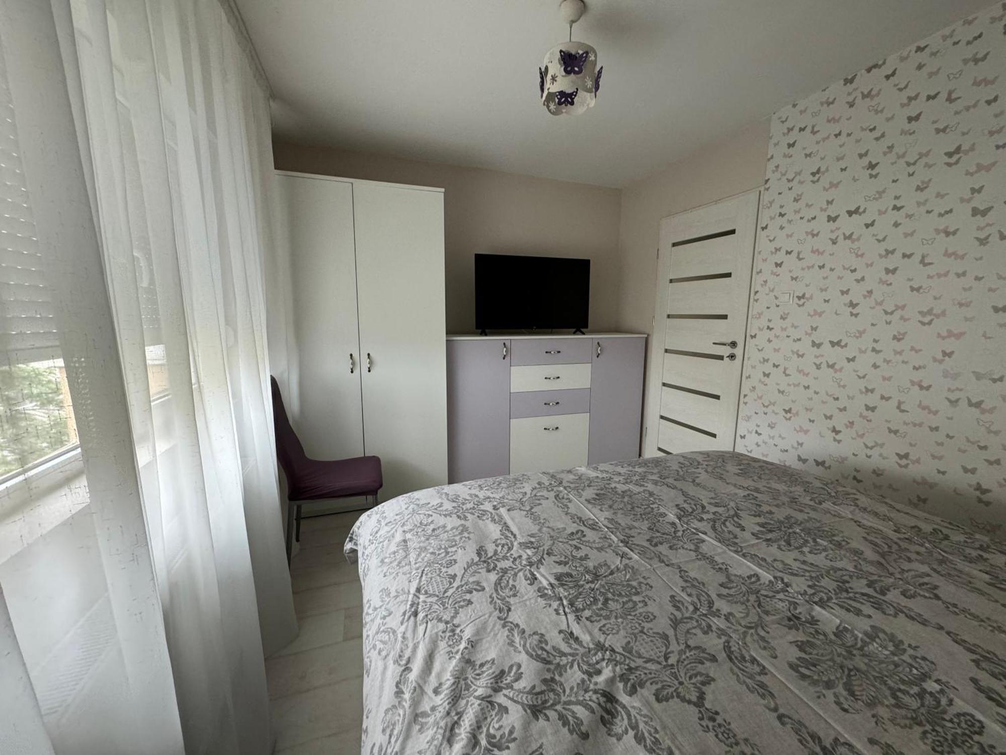 Maya Home Oradea Exteriör bild